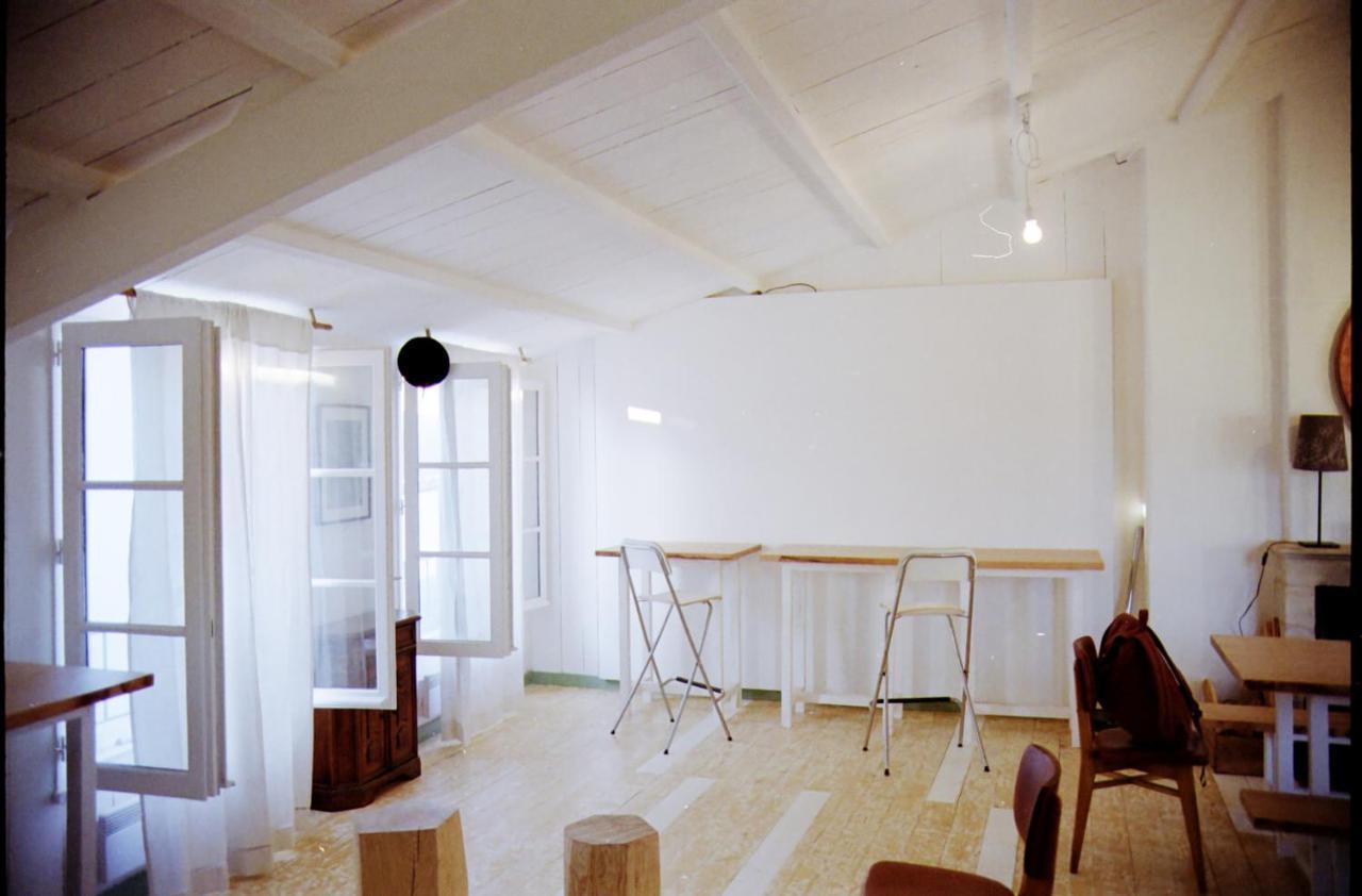 Logement Design A Loix-En-Re - 2 Etoiles - Centre Village المظهر الخارجي الصورة